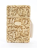Lot 801 - Very fine quality 19th century Canton carved...
