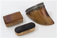 Lot 832 - Two 19th century agate mounted snuff boxes,...