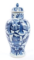Lot 25 - Late 17th century Chinese Kangxi blue and...