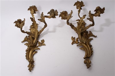 Lot 602 - Good quality pair of Rococo-style gilt brass wall lights
