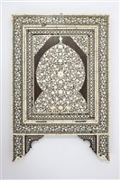 Lot 817 - Fine quality mid-19th century Indian ivory...