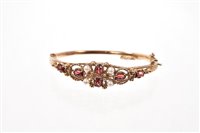 Lot 502 - Victorian-style 9ct gold garnet and cultured...