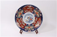 Lot 31 - Late 19th century Japanese Imari circular...