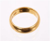 Lot 592 - 22ct gold wedding ring, Birmingham 1924,...