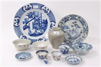 Lot 4 - Collection of antique Chinese ceramics -...