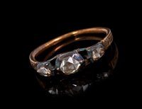 Lot 401 - Early Georgian diamond three stone ring with...