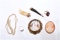 Lot 536 - Group of jewellery to include two cameo...