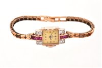Lot 632 - 1940s ladies' rose gold (14k) cocktail...
