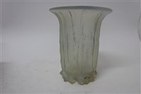 Lot 51 - 1920s René Lalique 'Eucalyptus' opalescent...