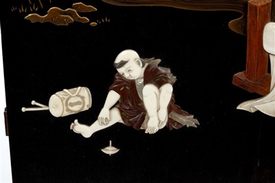 Lot 893 - Japanese shibyama panel