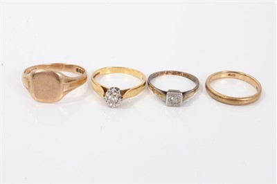 Lot 3208 - Two gold (18ct) diamond single stone rings in illusion settings, gold (9ct) signet ring and gold (9ct) wedding ring. (4)