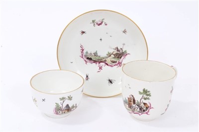 Lot 184 - 18th century Hochst porcelain trio, circa 1770 - underglazed blue marks