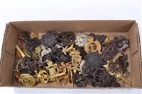 Lot 550 - Collection of various British Military cap badges including Royal Engineers and Lincolnshire Regiment