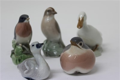 Lot 2076 - Selection of Royal Copenhagen and Bing & Grondahl bird models – including Robin no. 2266, Duck no. 1192, etc (5)