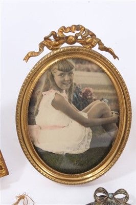 Lot 964 - Group of portrait miniatures