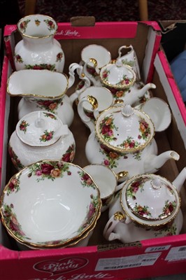 Lot 2189 - Large collection of Royal Albert china – mainly Old Country Roses