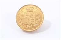 Lot 169 - G.B. gold Sovereign Victoria Y.H. shield back 1884M.  VF (1 coin)