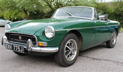 Lot 2952 - 1971 MGB Roadster, Reg. No. EKH 775J, finished in British Racing Green with a Black Vinyl interior