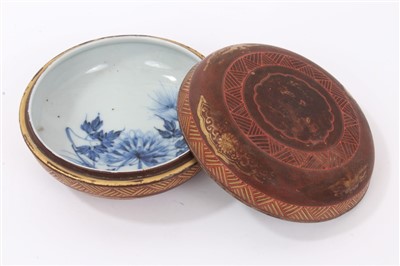Lot 323 - Japanese squat pot and cover