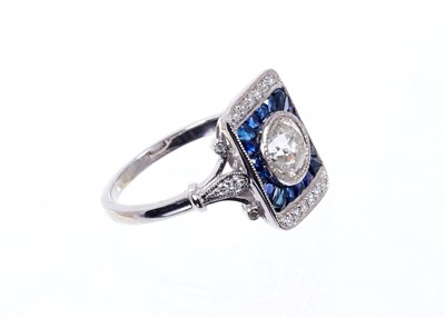 Lot 612 - Art Deco-style sapphire and diamond ring 1.03cts