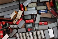 Lot 2875 - Railway - Hornby Dublo unboxed selection of...