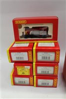 Lot 2877 - Railway - Hornby 00 gauge boxed selection -...