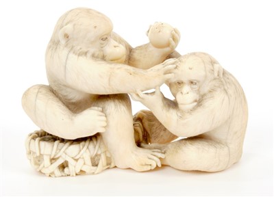 Lot 974 - 19th century Japanese carved ivory netsuke