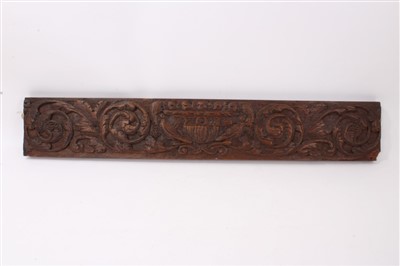 Lot 862 - 17tth / 18h century carved oak frieze