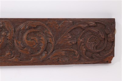 Lot 862 - 17tth / 18h century carved oak frieze