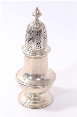 Lot 388 - Fine quality contemporary silver sugar caster of baluster form, in the Georgian-style, London 1958