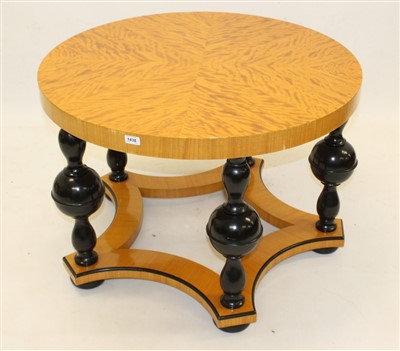 Lot 1438 - Biedermeier-style satin birch table
