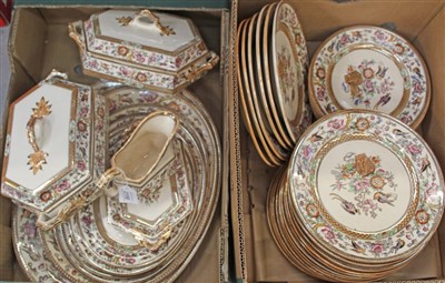 Lot 40 - Extensive service of Indian Jar pattern tablewares