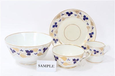 Lot 150 - Early 19th Century Bloor Derby tea and coffee service