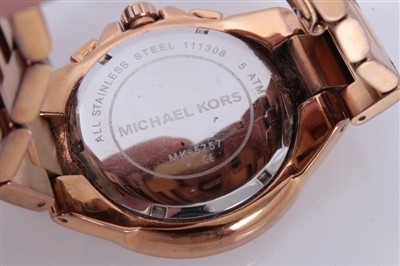 Lot 3235 - Michael Kors Wristwatch in box