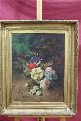 Lot 1161 - Manuel de la Rosa (1860 - 1924) oil on canvas- still life of flowers in gilt frame