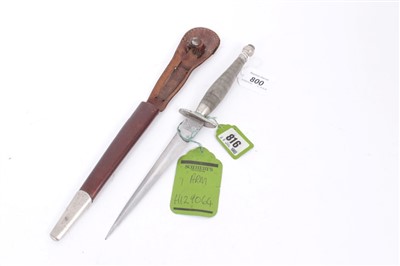 Lot 800 - Rare Second World War first pattern Fairbairn-Sykes F-S fighting knife / Commando knife with etched polished steel blade