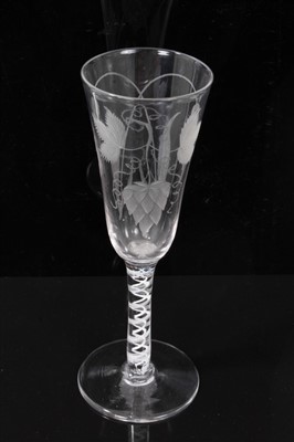 Lot 81 - Georgian ale flute with hop engraved bowl