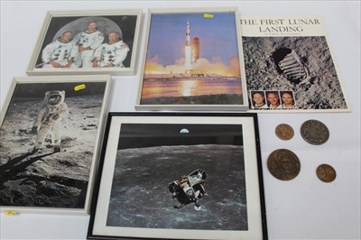 Lot 2518 - Photo of Apollo crew with auto-pen signatures