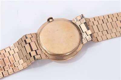Lot 3272 - Gold (9ct) Longines wristwatch
