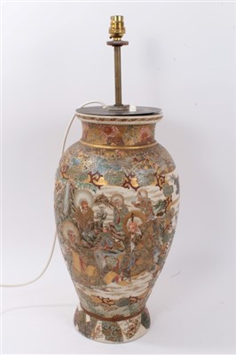 Lot 138 - Decorative Japanese Satsuma Earthenware lamp