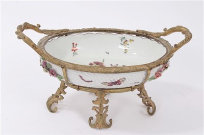 Lot 107 - 18th century Chelsea oval basket