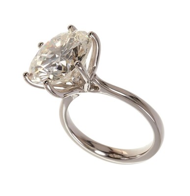 Lot 406 - A fine diamond single stone ring with a brilliant cut diamond weighing 10.83 carats, accompanied by an Anchorcert Diamond Report dated 16th August 2019 stating the weight, colour K, clarity SI1, cu...