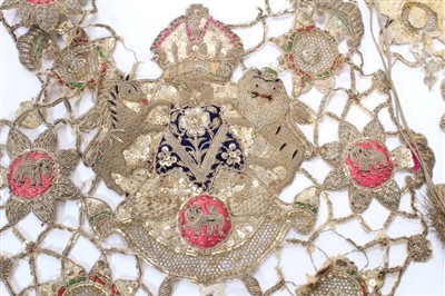 Lot 119 - Ornate sequin and bullion thread Indian head dresses for animals