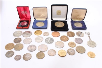 Lot 15 - Collection of Royal commemorative coins - some in fitted cases