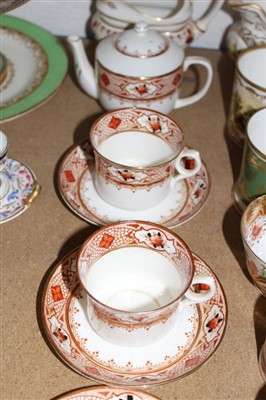 Lot 244 - Assorted late 18th/early 19th century English porcelain, to include various tea wares by Worcester, Spode, Minton, etc, and further items to include a tazza, basket, and campana vase. (29)