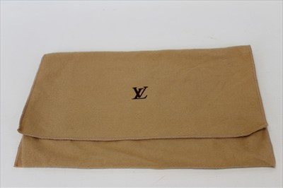 Lot 3109 - Louis Vuitton Monogram Pochette Handbag SD0042 with soft Louis Vuitton dust bag.
