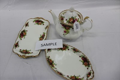 Lot 2205 - Royal Albert Old Country Roses tea and dinner service, 57 pieces.