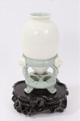 Lot 75 - Dr Christopher Dresser for Minton Amphora vase together with a stand (2)