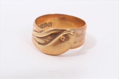 Lot 23 - 18ct gold snake ring