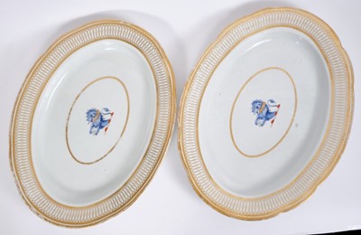 Lot 1377 - Pair of early 19th century Chamberlain's Worcester armorial oval dishes